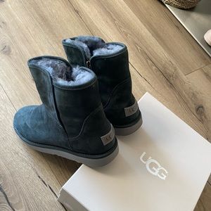 UGG Abree Mini Bootie